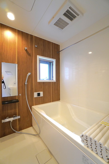 ＡＧＲＡＴＩＯ　ＴＥＲＲＡＣＥ　恵比寿（アグレシオ　テラス　恵比寿）の浴室|※写真は同タイプ住戸です。