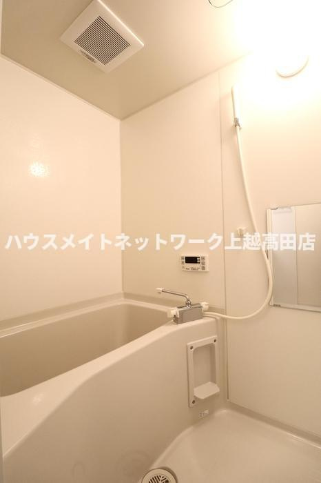 インサイドモートの浴室|追焚機能付
