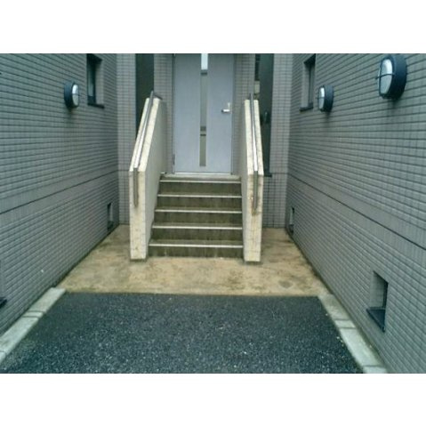 ストークマンションのエントランス