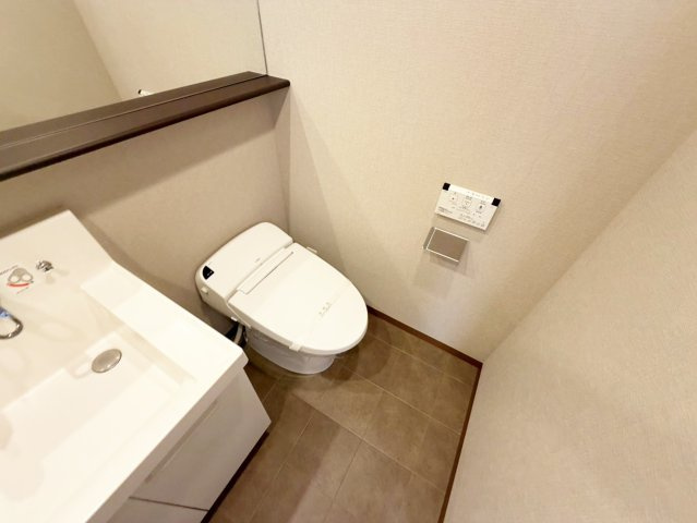 ミュプレ江坂のトイレ