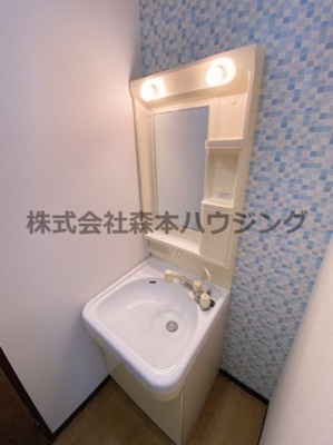 【独立洗面台】 | 　アーバンSライフ | 独立洗面台、朝の身支度には欠かせません