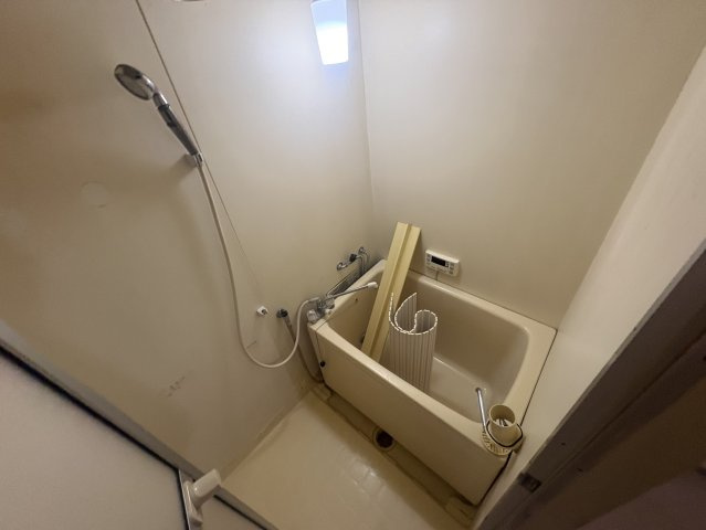 ハイツ丸利の浴室