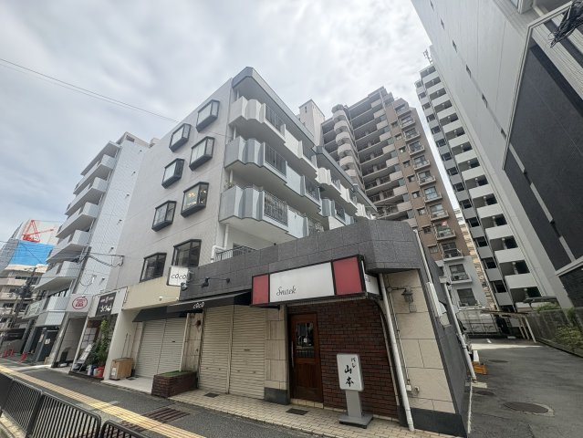 ハイツ丸利の外観