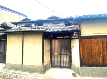 岡崎円勝寺町京町家