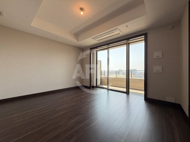 グラングリーン大阪THE NORTH RESIDENCE　扇町小学校の居間・リビング