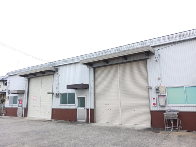 栗東市辻の倉庫