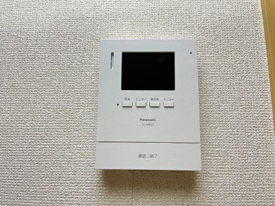 【内装】 | ヴィラージュ | カメラ付インターホン（イメージ）