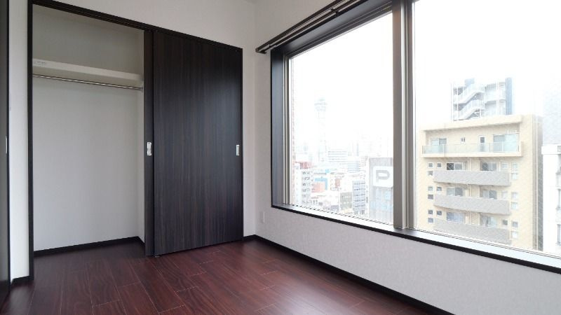 大阪市浪速区恵美須西１丁目の賃貸マンションの収納