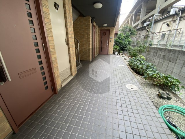 ヴェルテ東大阪のロビー