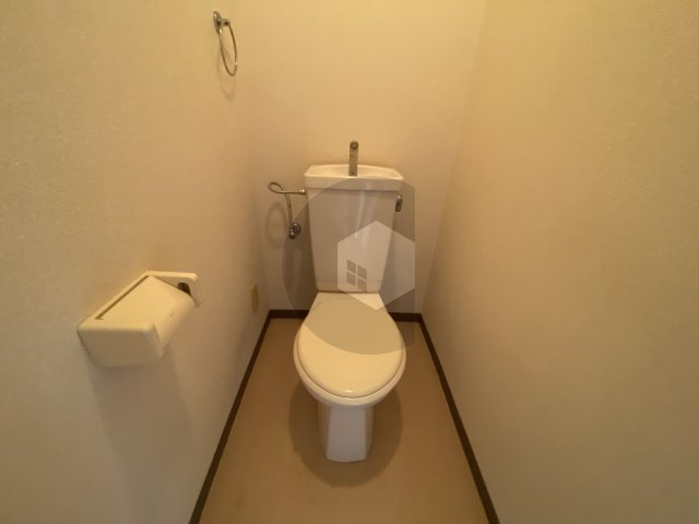 メゾン菱江のトイレ