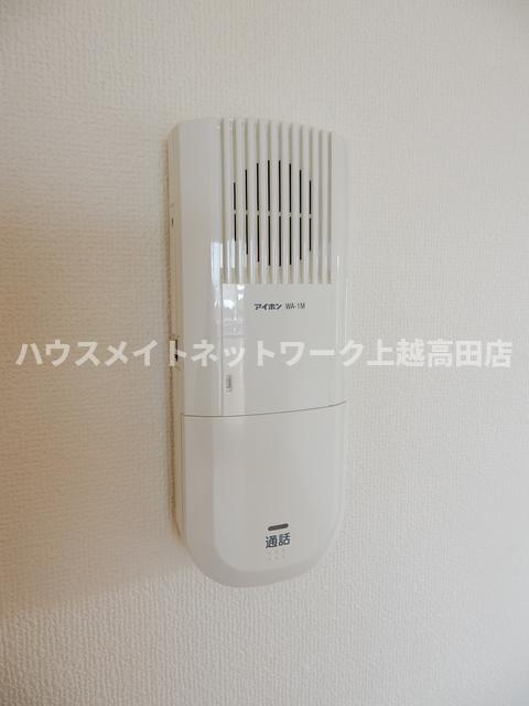 プレム南高田のセキュリティ|インターホン（参考同型202号室室内写真）