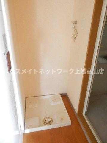 プレム南高田のその他|洗濯機置場（参考同型202号室室内写真）