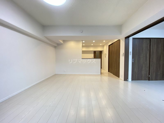 【居間・リビング】芦屋朝日ヶ丘アーバンライフ