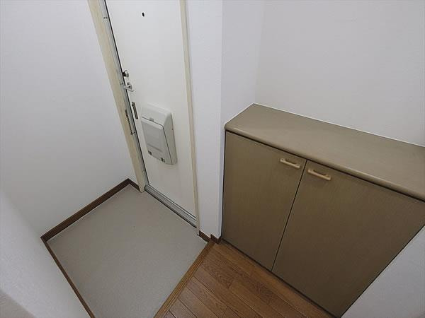 【玄関】 | メイプルコート