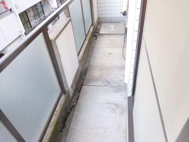 【バルコニー】 | 郡家シャトルマンション3号棟