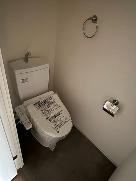 セレニテ難波ミラク参番館のトイレ