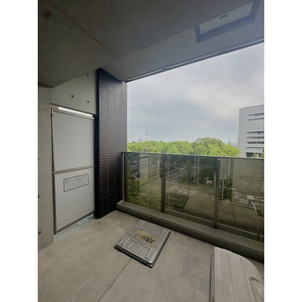 ルヴェール吹上　名古屋市賃貸　仲介手数料無料のバルコニー|庭