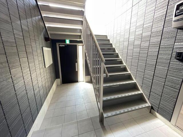 アペルタのエントランス|エントランス