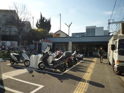 津久井浜駅（京急 久里浜線） 424m