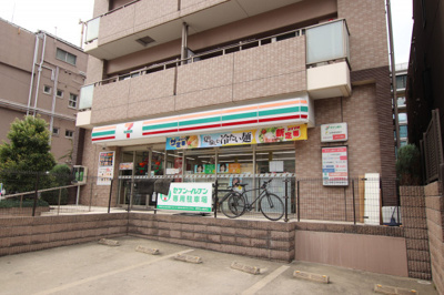セブンイレブン 墨田立川３丁目店まで140m
