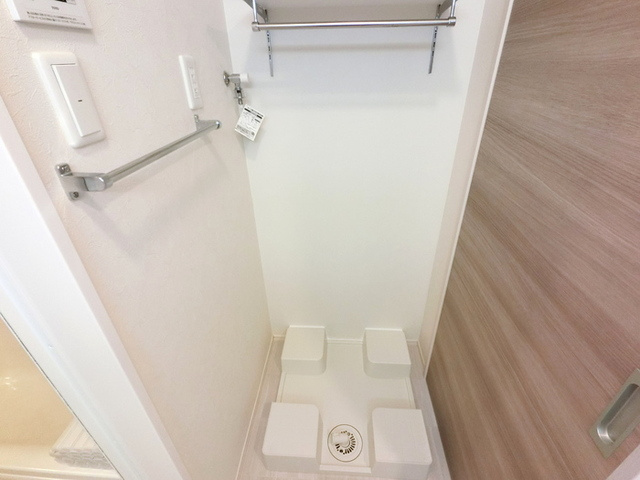 セゾン ド ルミエールのその他|室内洗濯機置き場