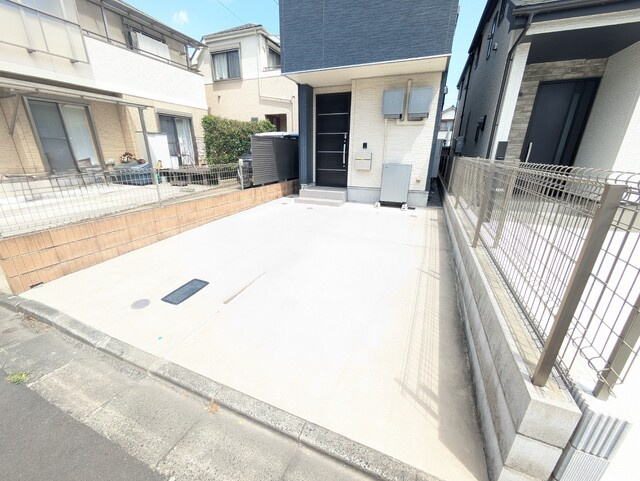 無料駐車場付き
