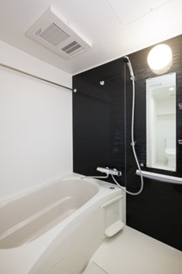 【浴室】 | アイビーコート日本橋人形町 | ※写真は同タイプ住戸です。