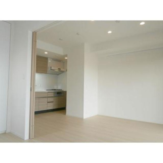 【居間・リビング】 | パークアクシス新御徒町Ｅａｓｔ | ※写真は同タイプ住戸です。