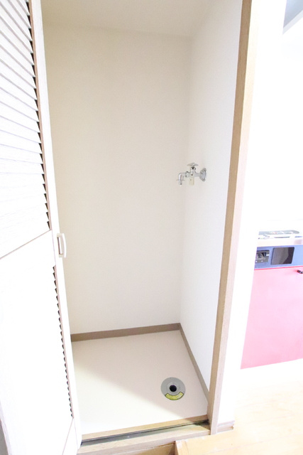 室内洗濯機置き場です♪