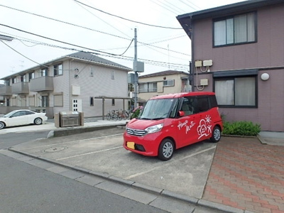 敷地内駐車場（有料・要空き確認）