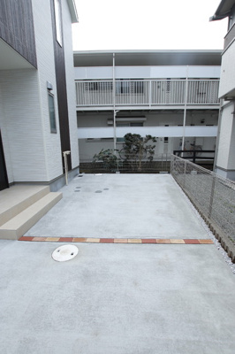 建物入り口