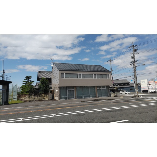 竹鼻町狐穴1731事務所