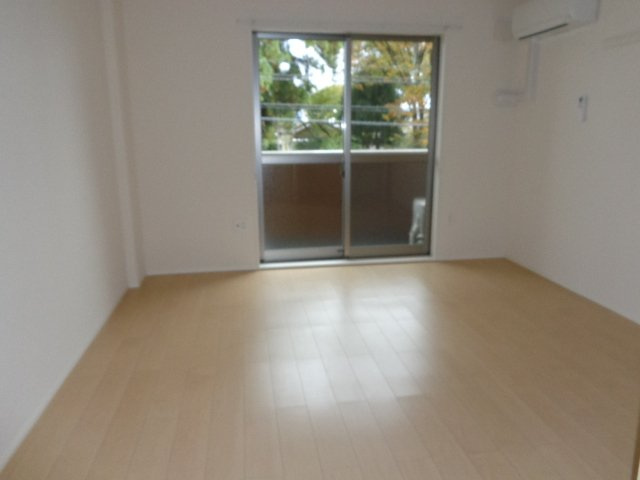 グラン ウィッシュ 三島の内装|室内