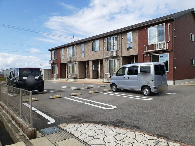 スマイル　ベストの駐車場|駐車場があります