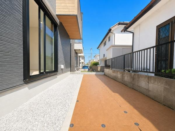 横浜市緑区いぶき野の新築一戸建の庭|お庭もついています！
家庭菜園や、お子様のプールなど、使い方は様々です！