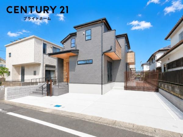 横浜市緑区いぶき野の新築一戸建の前面道路含む現地写真|前面道路が広いので、安心して駐車可能です！
是非現地へお越しください。