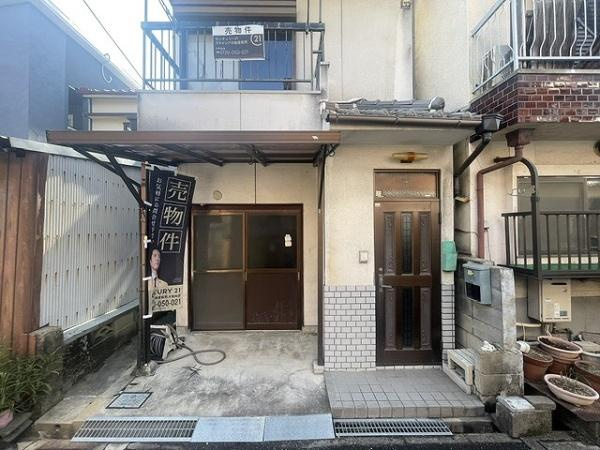【玄関】 | 守口市梶町4丁目　中古戸建