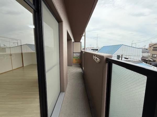 【バルコニー】 | サンメゾン若江岩田
