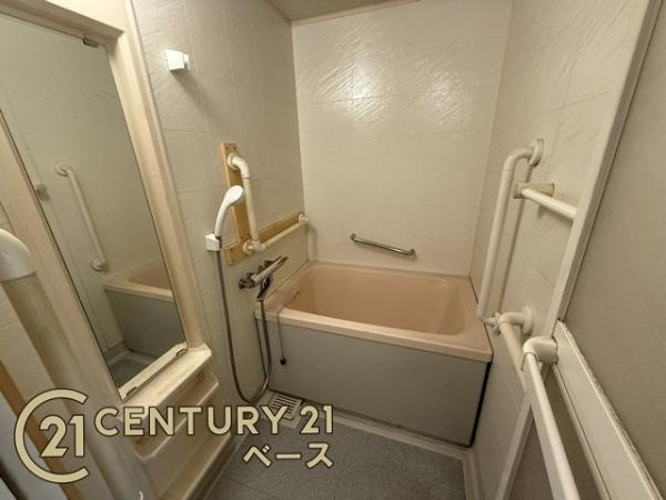 東生駒アーバンライフの浴室|■使い勝手の良いシンプルなバスルームです！