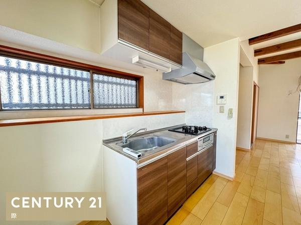 和歌山市杭ノ瀬の中古一戸建のキッチン