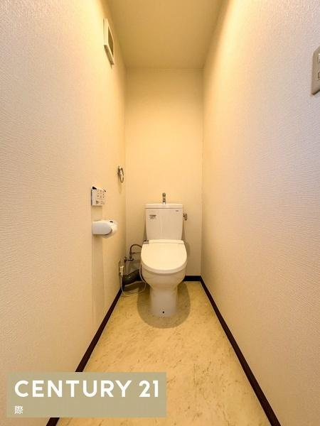 和歌山市杭ノ瀬の中古一戸建のトイレ