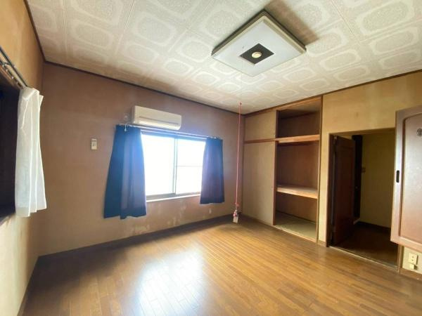 和歌山市黒田　中古戸建の洋室
