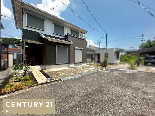 和歌山市六十谷　中古戸建の前面道路含む現地写真