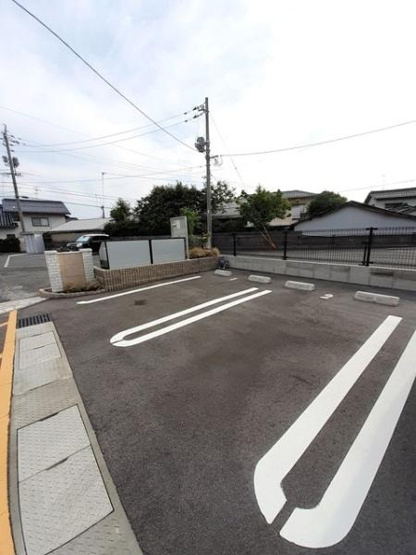 【駐車場】 | エアリーネオ．Ｗ