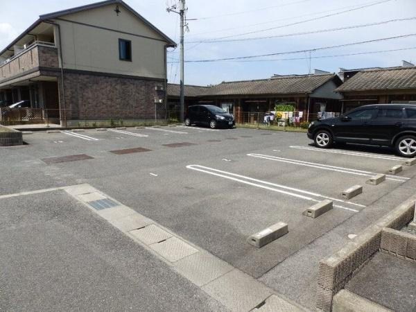 【駐車場】 | サン　エクセル　Ａ棟
