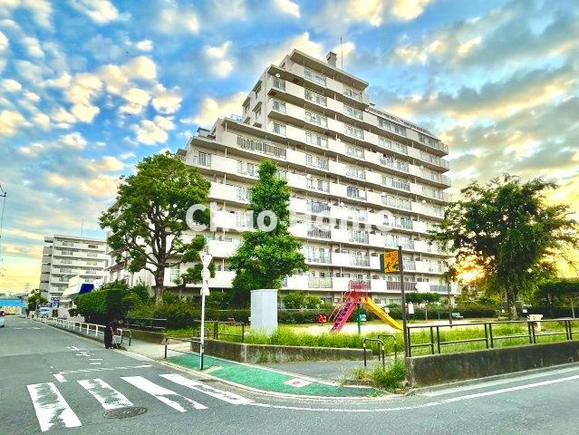 綾瀬グランドハイツの外観|耐震基準適合マンション。ペットの飼育可能マンションです。
