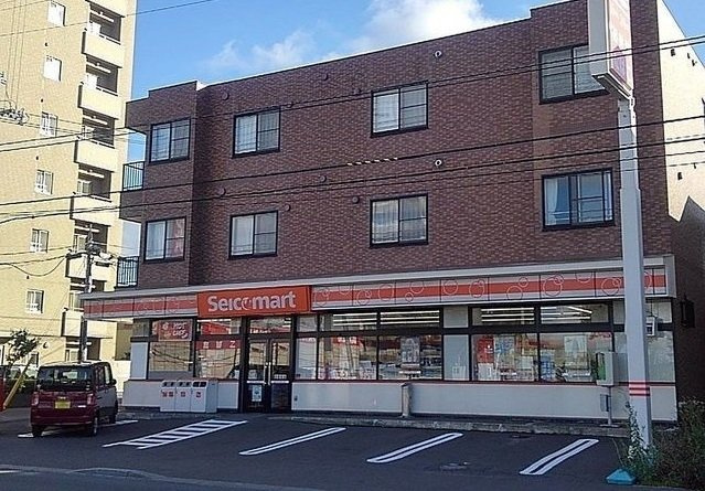 ソレイユ西町Ｂの周辺|セイコーマートまで140m