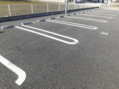 【駐車場】 | グラース　クローⅤ