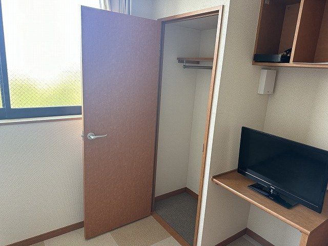 レオパレスヒルサイドハイツ菅田の内装