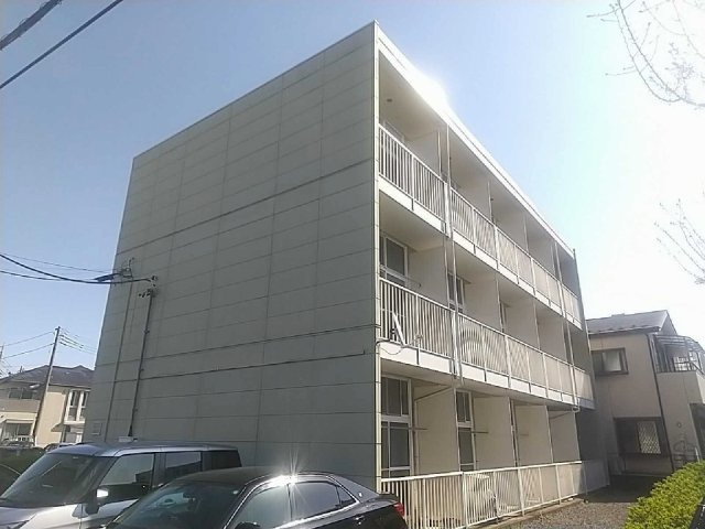 レオパレスドミールの外観